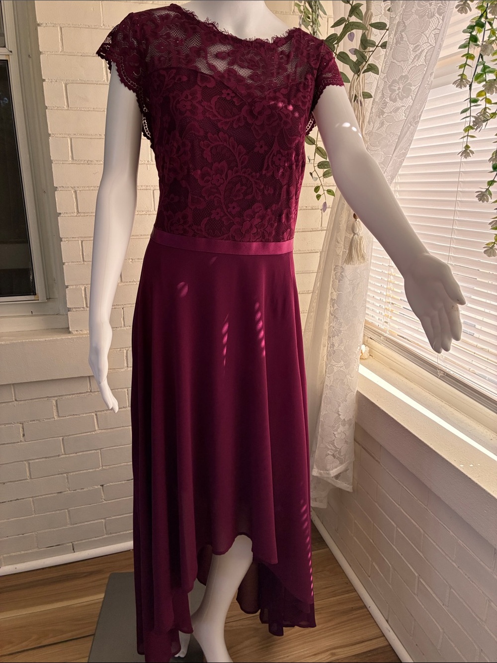 Lace Bodice High-Low Dress in Burgundy